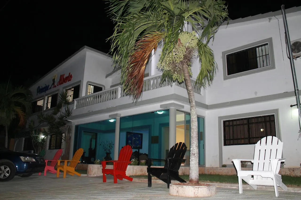 Hotel Rio Dulce ラ・ロマーナ